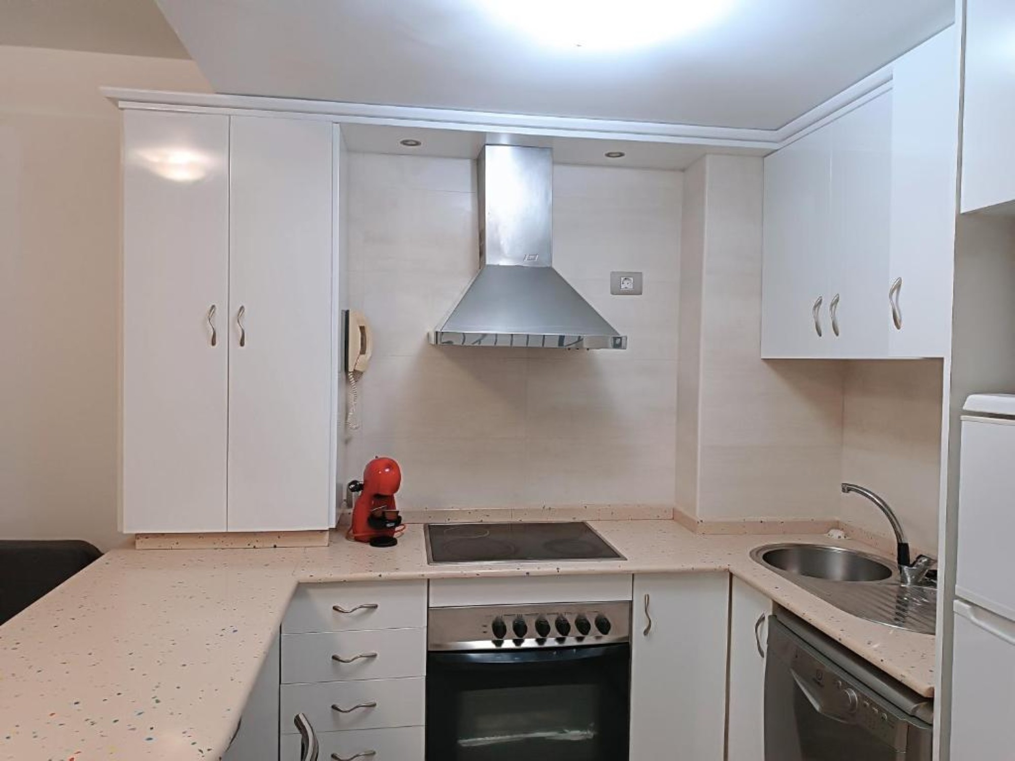 ARINAGA BEACH: first line on the sea on  short rent
