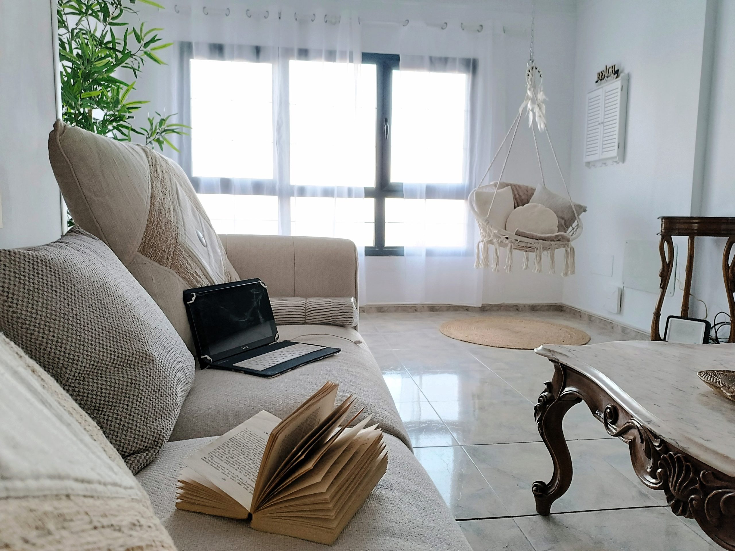 K’LAYA LIFE BEACH SEA VIEW – Holiday House