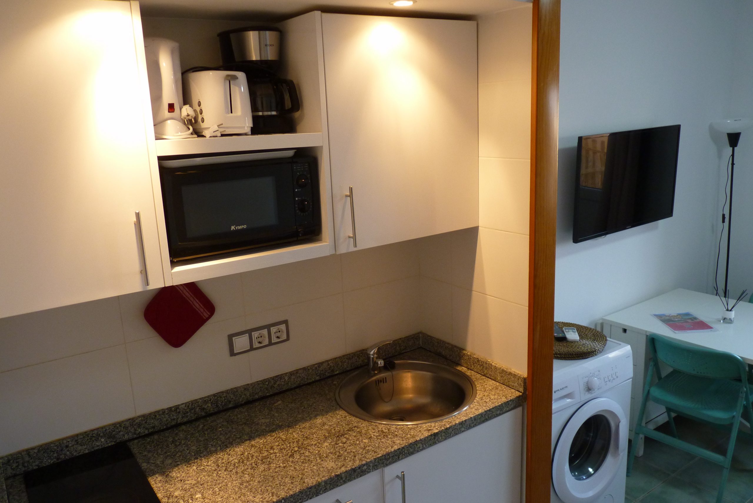 GREEN HOLIDAY BUNGALOW A11