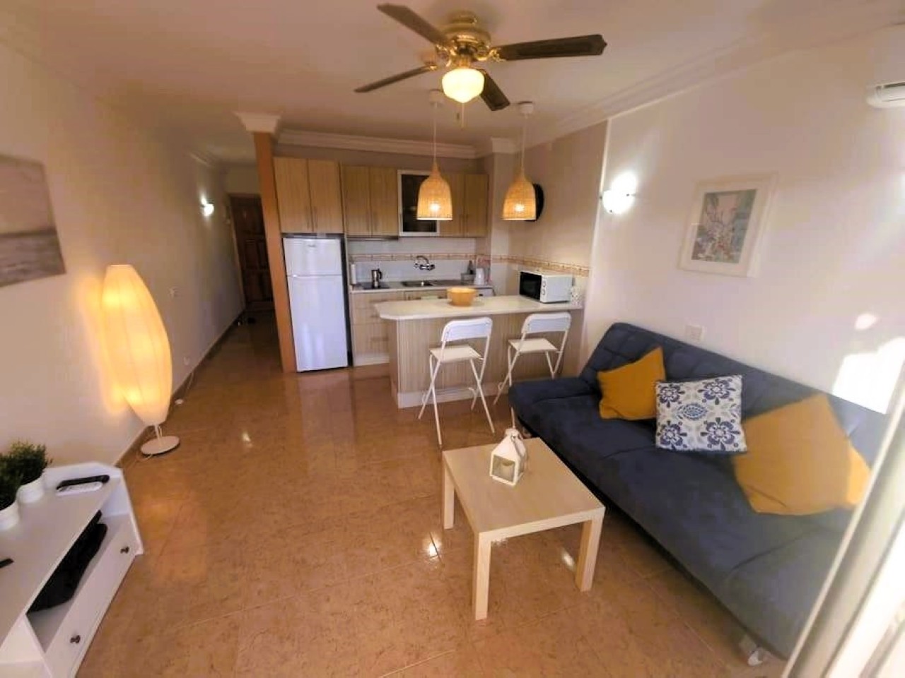 Lovely apartment very close to the beach